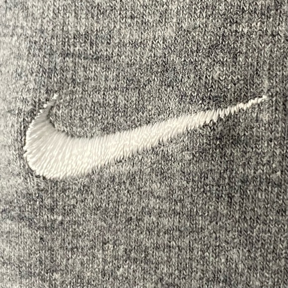 Vintage Nike Dri-Fit Women’s Heather Gray V-Neck Hoodie Sweatshirt Size Large - Picture 4 of 10